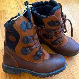 Rare Timberland waterproof fully insulated boots Mens size 10